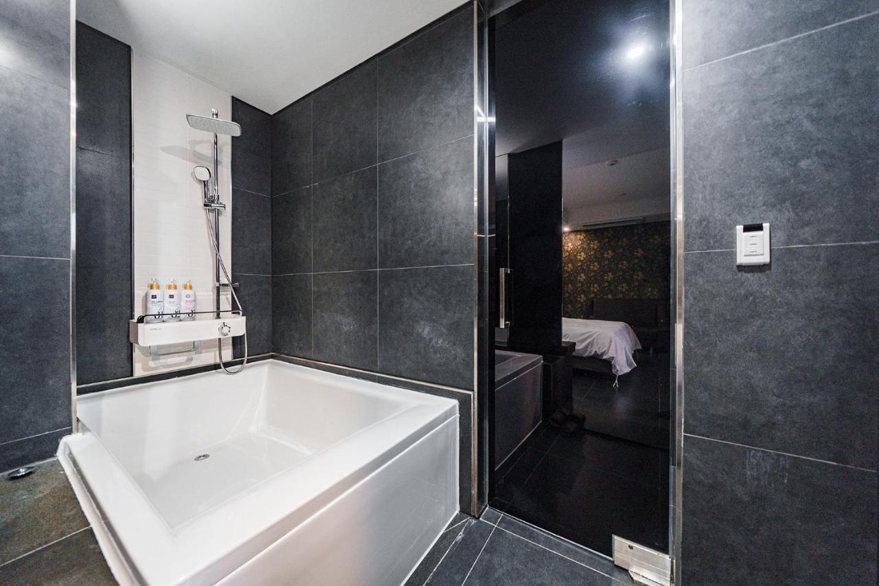 Starhills Hotel Сеул Экстерьер фото